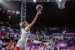 Курские баскетболистки поборются за звание олимпийских чемпионок