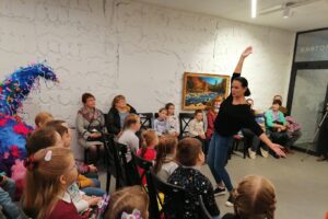 Театральный десант