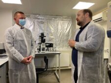 Губернатор Курской области провел встречу с руководством национального исследовательского центра имени Гамалеи