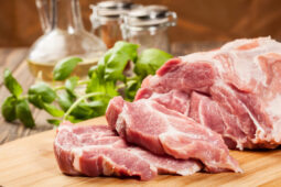 Курская область занимает 2-е место в России по производству свинины