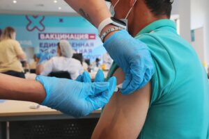 В «Леруа» открылся мобильный пункт вакцинации