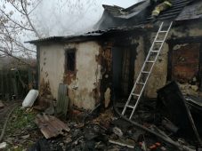 В Курской области расследуют гибель 50-летнего мужчины на пожаре
