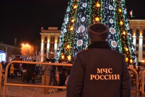 Порядок  в Новый год обеспечат 10 тысяч спасателей