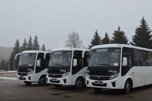 В Железногорск доставили  три новых автобуса
