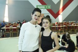 Известная гимнастка презентовала в Курске проект «Искусство в спорте»