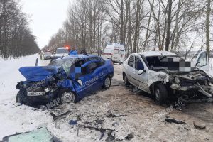 В Курской области в жёстком ДТП погиб 52-летний водитель