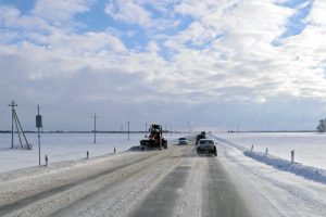 В Курской области комиссия проверяет расчистку трасс от снега