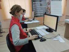 В Курской области мобилизуют волонтеров для работы на горячей линии «122»