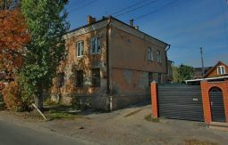 Курян предостерегли от покупки квартир в признанных аварийными домах