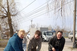 Навели  порядок вместе