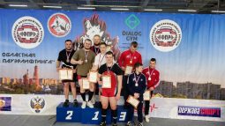 Курские студенты стали чемпионами России по пауэрлифтингу