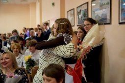 В школах Курской области прошли линейки последнего звонка