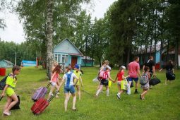 В Курской области начала свою работу «горячая линия» по детскому отдыху