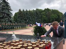В Курске почтили память воинов, погибших в Великой отечественной войне