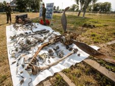 В Курской области обнаружили остатки советского самолета