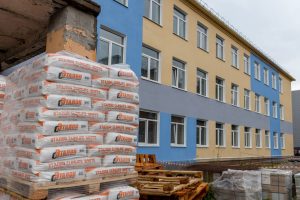 Школы получат около 2 миллиардов на ремонт