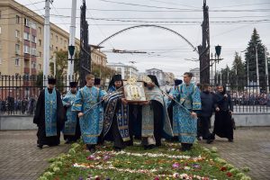 Икону «Знамение» доставили в Курск