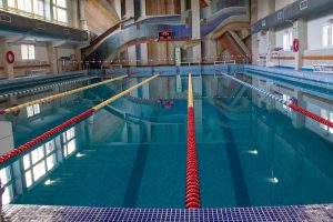 В бассейне появится тёплый пол