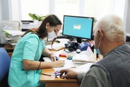 В этом году в райбольницы Курской области пришли работать 36 медиков