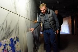 В подземном переходе Курска со стен украли больше тонны керамогранита