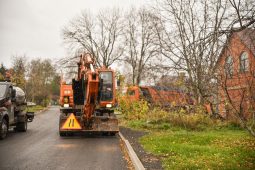 Сегодня в Курске ремонтируют дороги на четырёх улицах