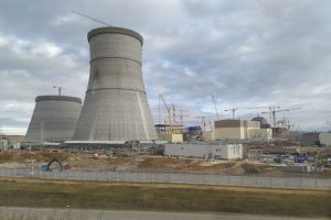 На Курской АЭС-2 возвели самую высокую градирню в России