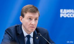 Секретарь генсовета партии «Единая Россия» порекомендовал курским депутатам сложить полномочия
