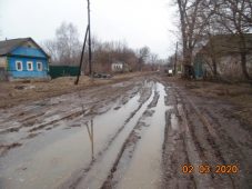 В Курской области жители деревни Шагарово 14 лет ждут новую дорогу