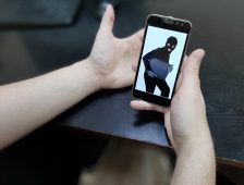 Сбер дал рекомендации, как уберечь детей от мошеннической схемы с арендой аккаунтов в социальных сетях и мессенджерах