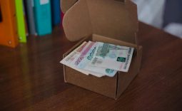 Каждый третий курянин откладывает деньги на «черный» день