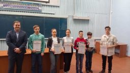 В Курске 108 школьников приняли участие в олимпиаде по физике