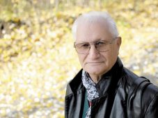 На 85-ом году жизни скончался известный курский пианист Леонид Марченко