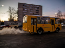 В Курской области в Лобазовке нашли водителя для школьного автобуса