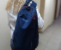 Курская учительница требует 100 тысяч рублей с матери избившей ее ученицы