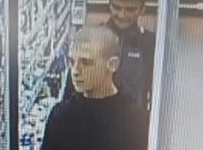 В Курске полиция разыскивает подозреваемого в краже из магазина