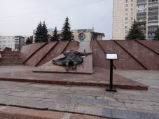 В Курске на реконструкцию мемориала «Скорбящая мать» потратят более 3 млн рублей