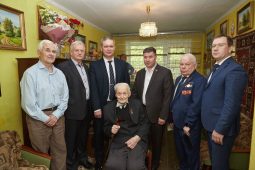 В Курске 100-летний юбилей отмечает ветеран Великой Отечественной войны