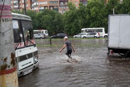 В Курской области возможны подтопления низменных участков из-за ливня
