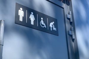 В Курске общественные туалеты подготовили к новому сезону