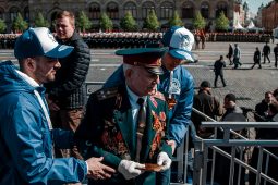Курские волонтёры приняли участие в организации Парада Победы в Москве