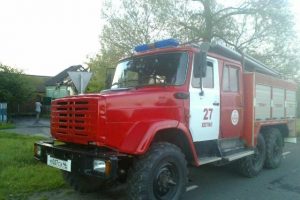 В поселке Золотухино Курской области 30 июня горели дом и сарай