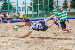 В Железногорске прошёл чемпионат ЦФО по пляжному регби