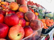 Куряне в этом году стали чаще покупать овощи и яйца