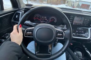 Автомобилистка получила 75 штрафов