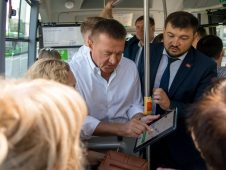 589 курских чиновников 3 июля добирались на работу на автобусах
