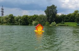 В Курске на Ермошкином озере в утиный домик поставят химические ловушки для людей