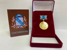 Два жителя Курска получат медали «Во славу отцовства»