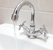 В Железнодорожном округе Курска произошли перебои с холодным водоснабжением