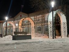 Новогодние локации в городах Курской области создадут до 15 декабря