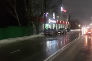 Ремонт люков на улице Малых в Курске завершат в течение трёх дней